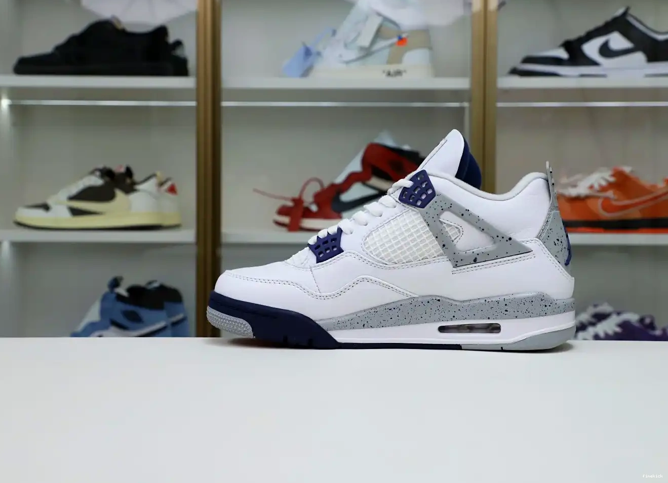 RETRO JORDAN AIR 4 DH6927-140 NAVY